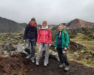 Laurel, Tabea and Sophie in Iceland